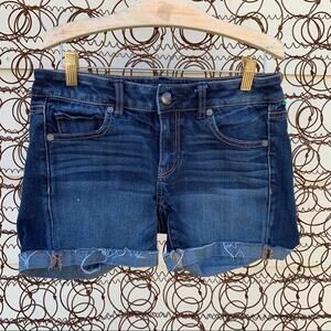 AEO midi jean shorts rolled fray hem Super Stretch Size 4